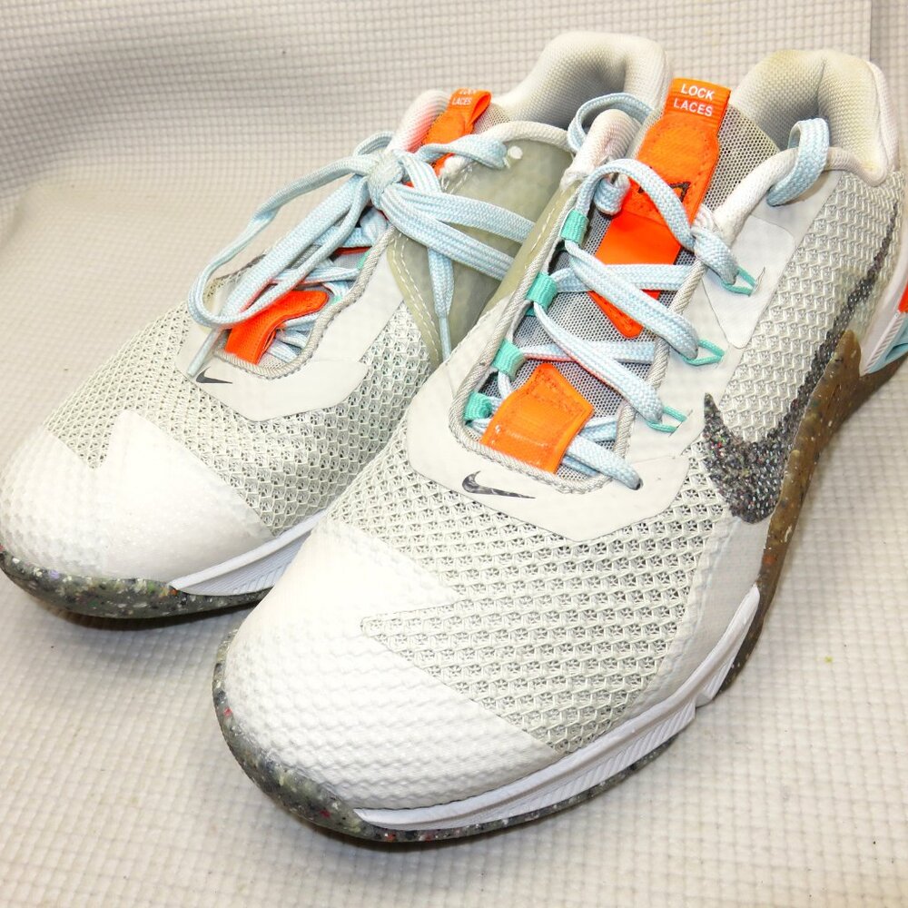 NIKE Metcon 7 DA9624-091 Running Sneakers Shoes Bone Platinum Tint Womens 10.5